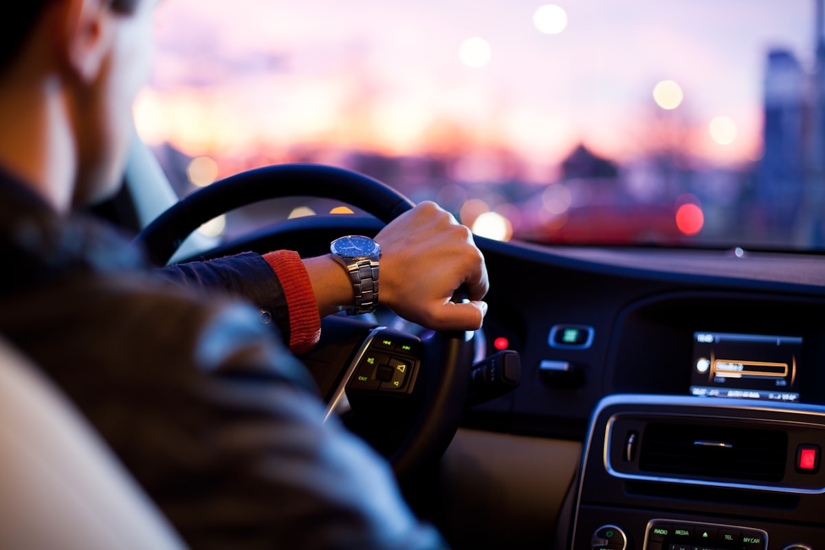 10 Habits of Drivers Who Never Crash