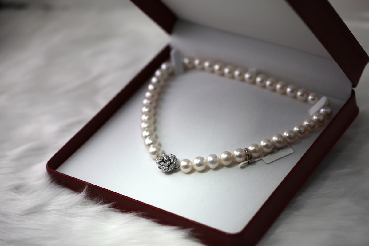Aurora Solitaire Ring